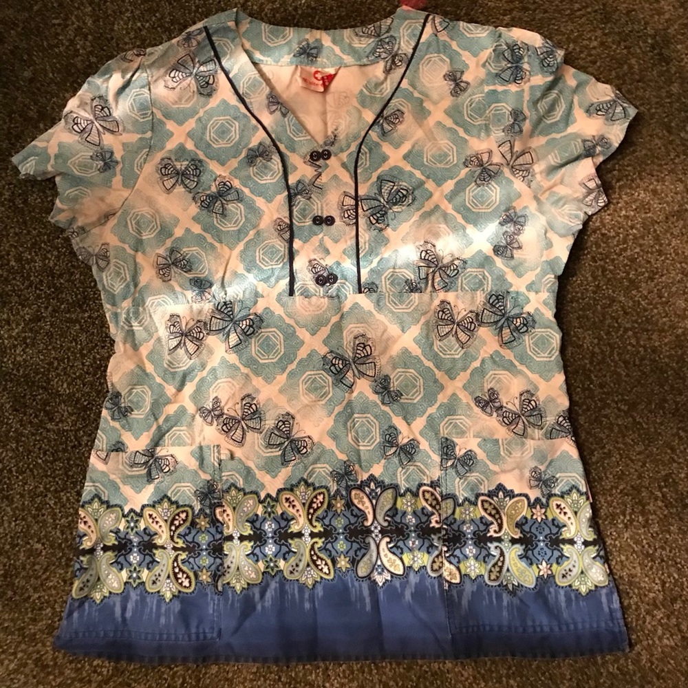 Scrub top